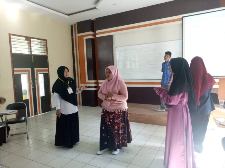 PEMBENTUKAN KARAKTER MELALUI PEMBELAJARAN PENDIDIKAN AGAMA ISLAM BERBASIS LOCAL WISDOM