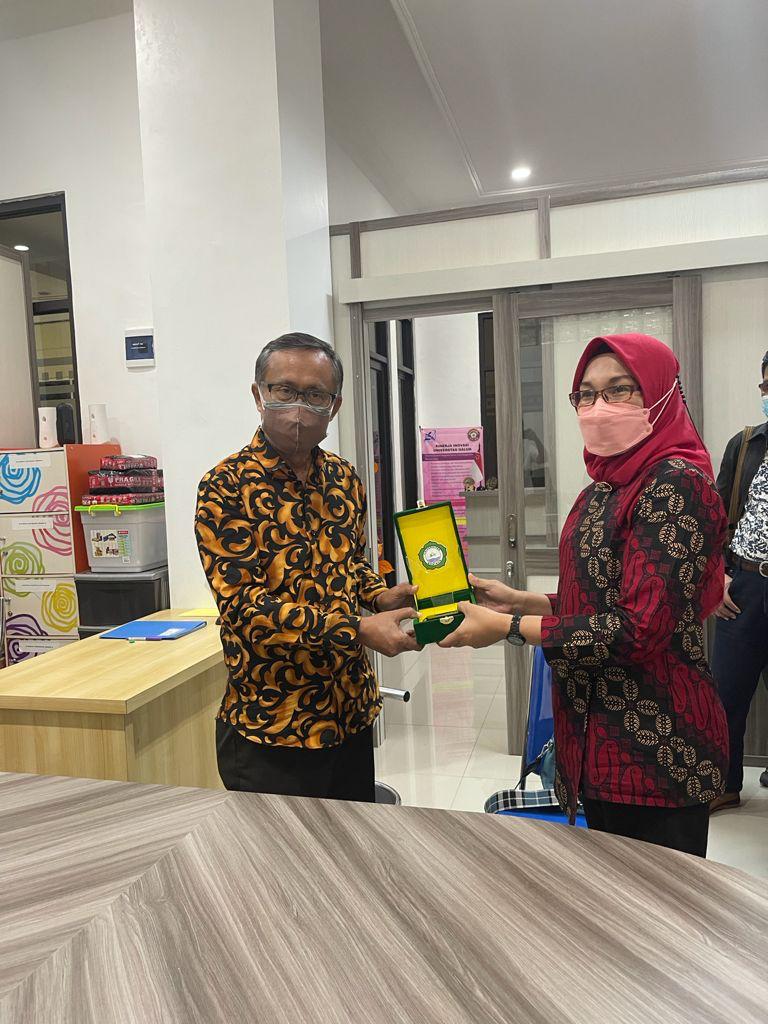 Penandatanganan Kerjasama Antara Pemenang Hibah PJJ, Universitas Galuh Di Ciamis, Jawa Barat Dengan PRODI Tujuan PGSD Universitas Khairun