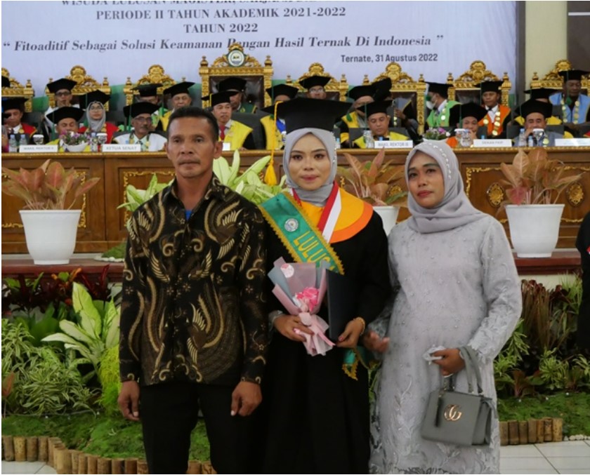 Rumiati, Wisudawati Terbaik dari PGSD