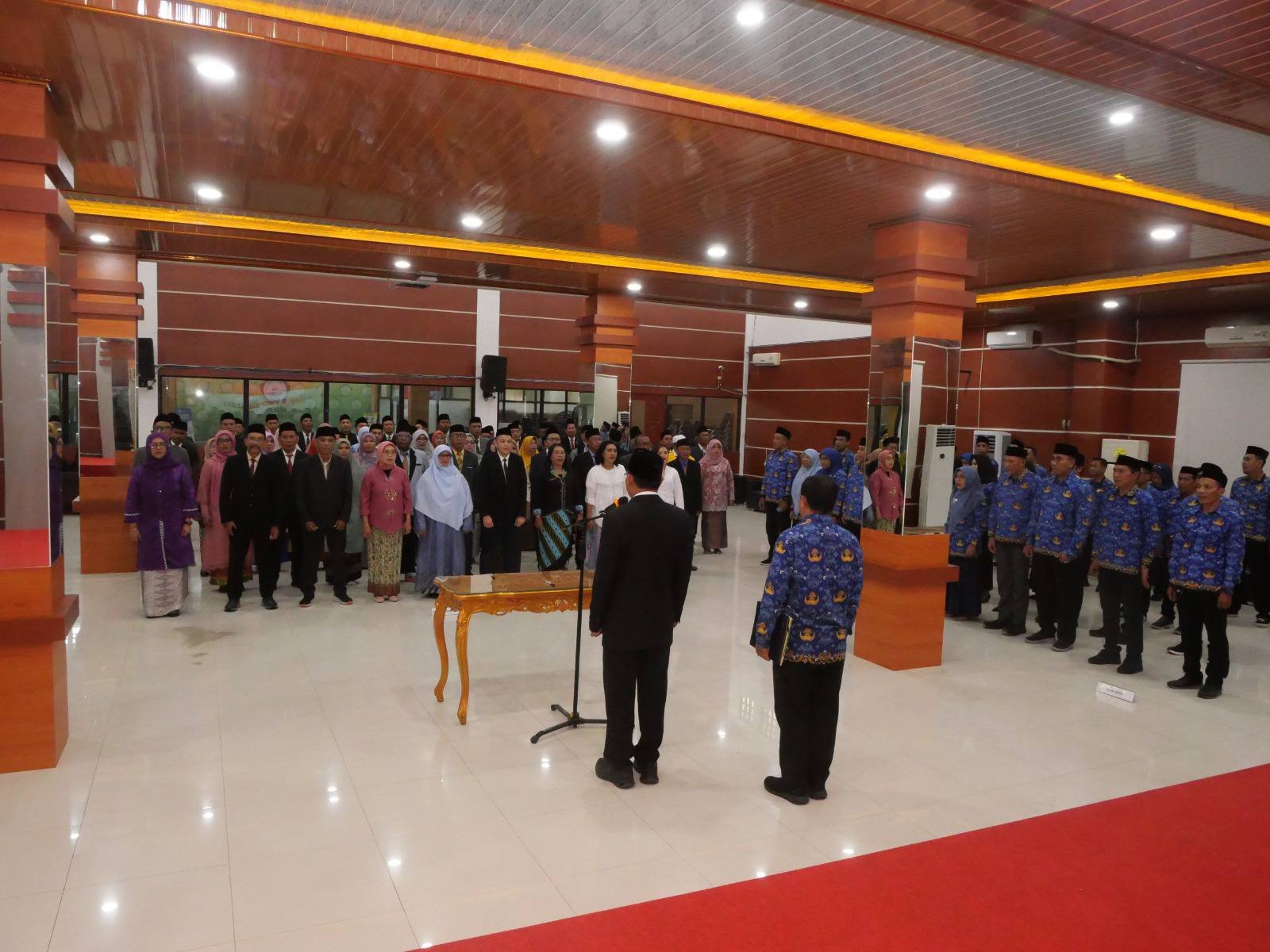 Pelantikan 99 Pejabat Unkhair: Dua Dosen PGSD Emban Amanah Strategis