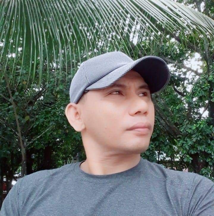 Suhardi Abdulla, S.Pd., M.Hum