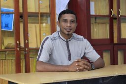 Asri S. Tamalene, M.Pd